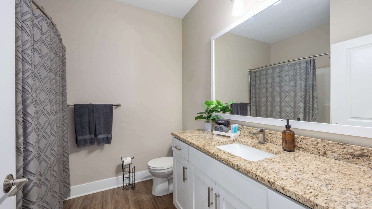 Photo of Bathroom in Grandville