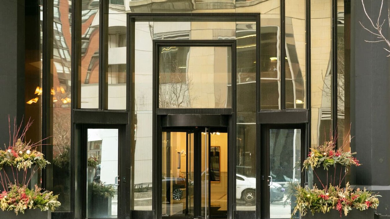 Photo of Outdoor in Printers Row