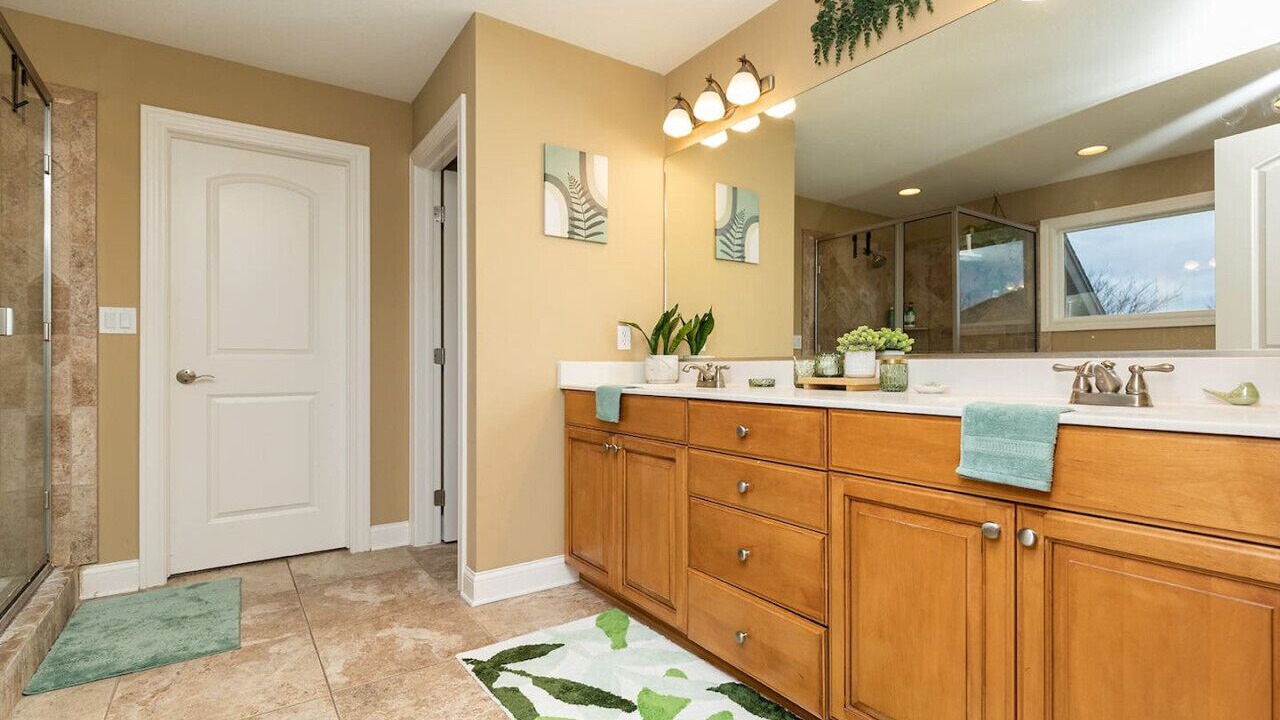 Photo of Bathroom in West Des Moines