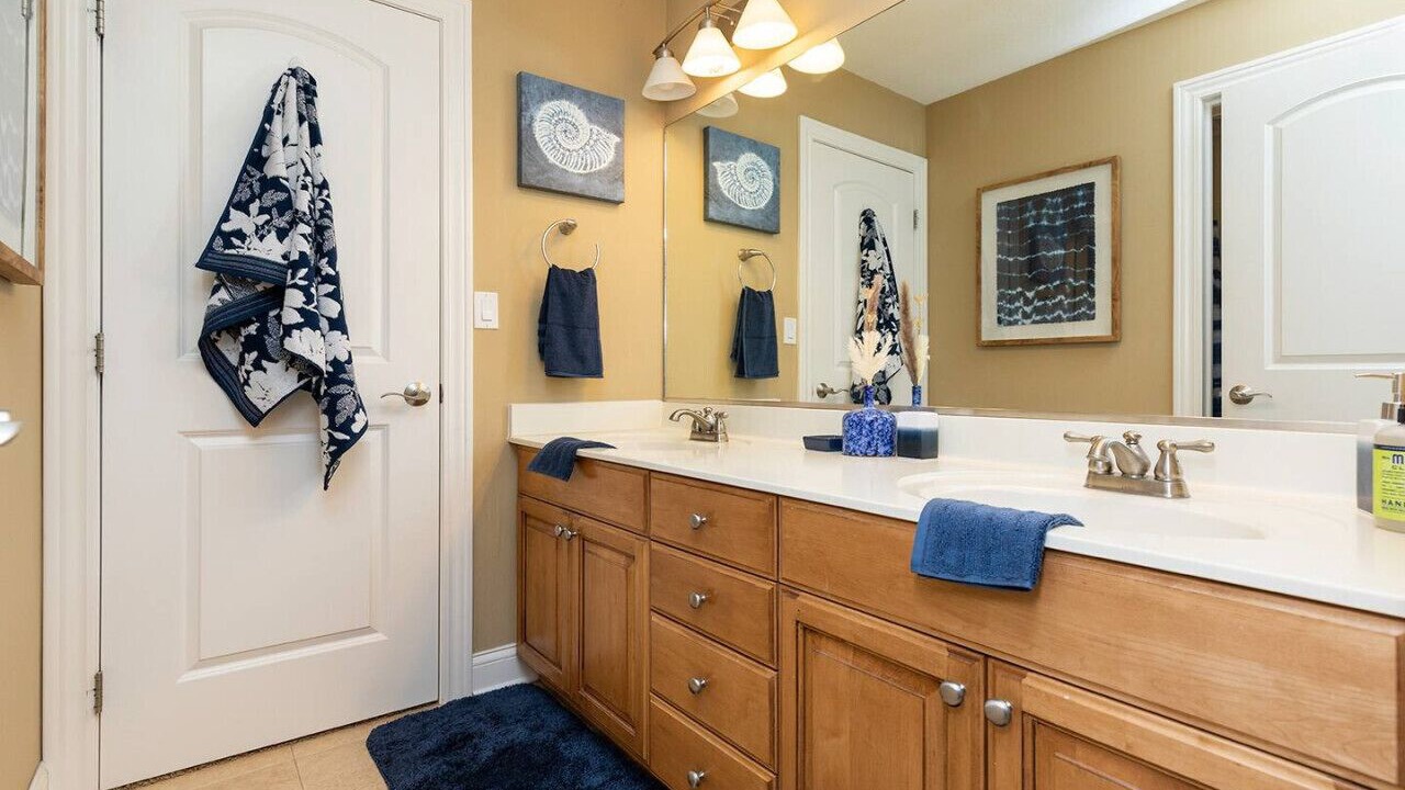 Photo of Bathroom in West Des Moines