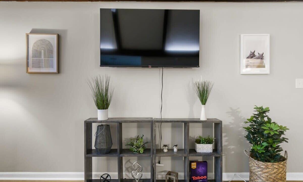 Photo of Livingroom in Crestline Heights