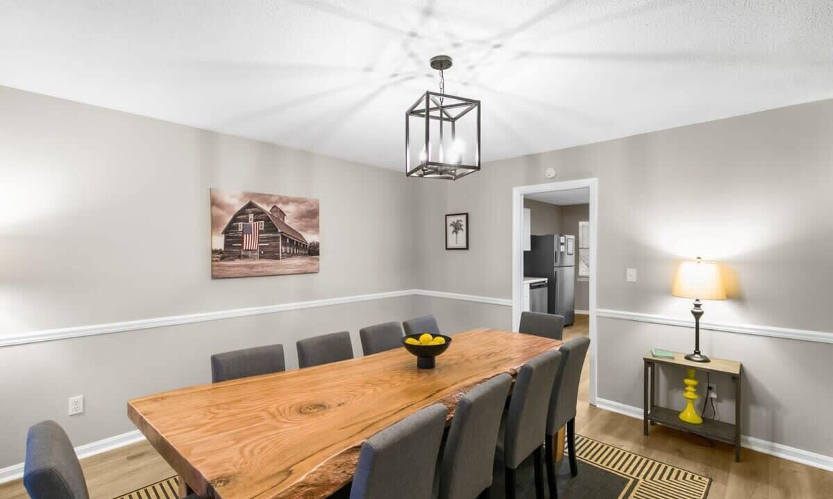 Photo of Livingroom in Crestline Heights