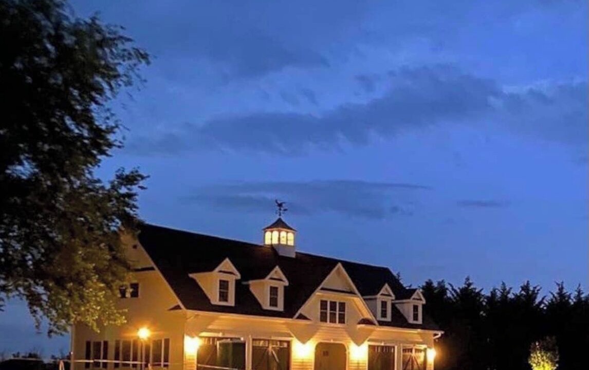 Photo of Outdoor in Round Hill