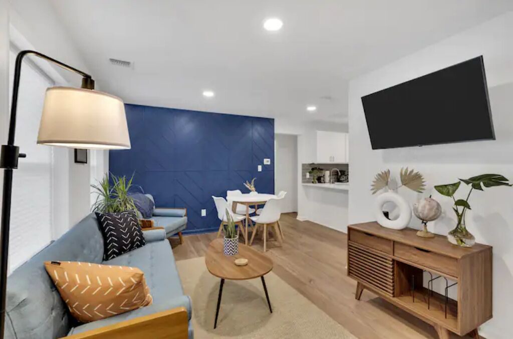 Photo of Livingroom in Bradley Beach