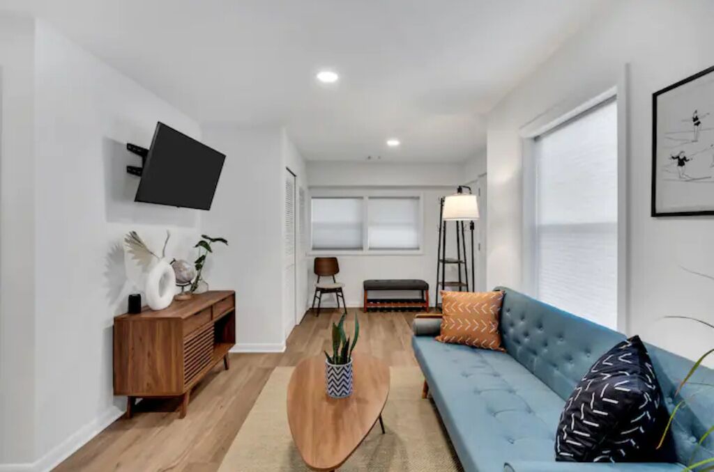 Photo of Livingroom in Bradley Beach