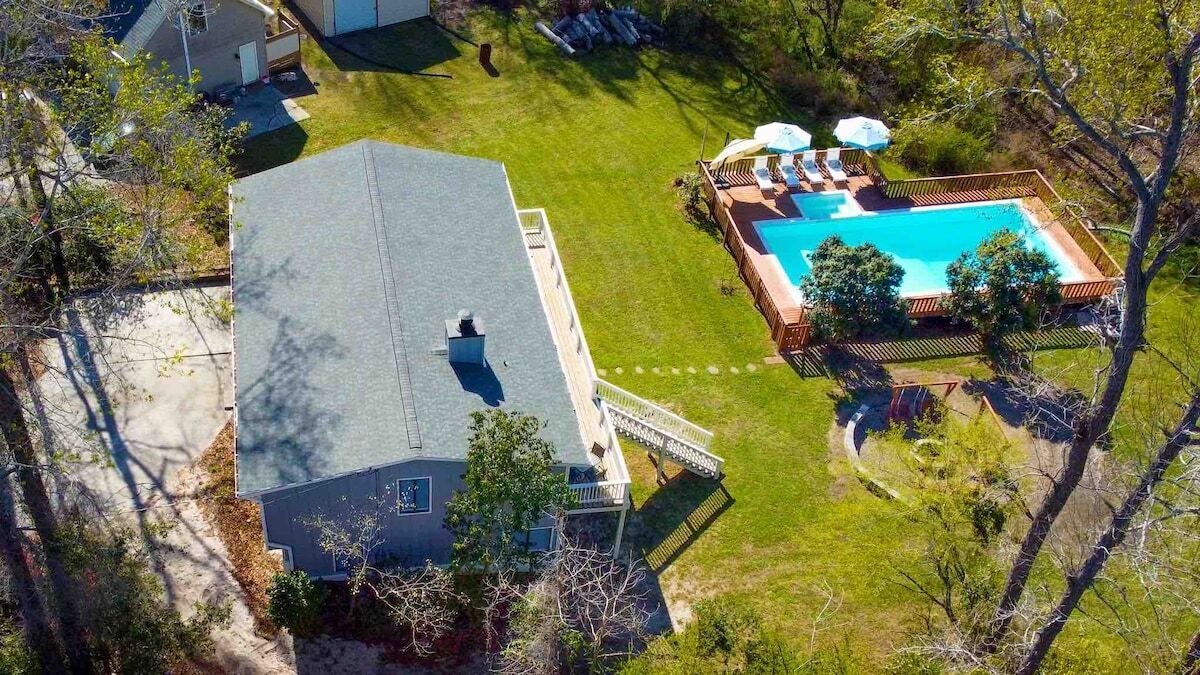 Photo of Outdoor in Skippers Corner