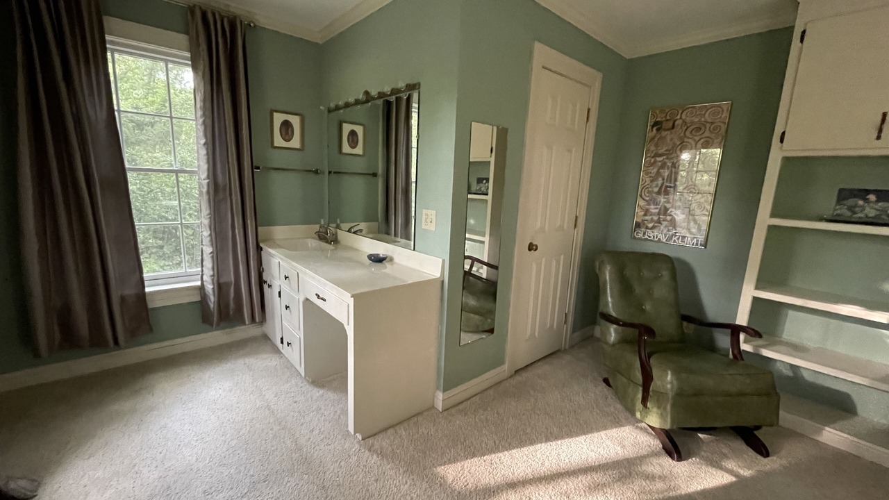 Photo of Others in Lexington