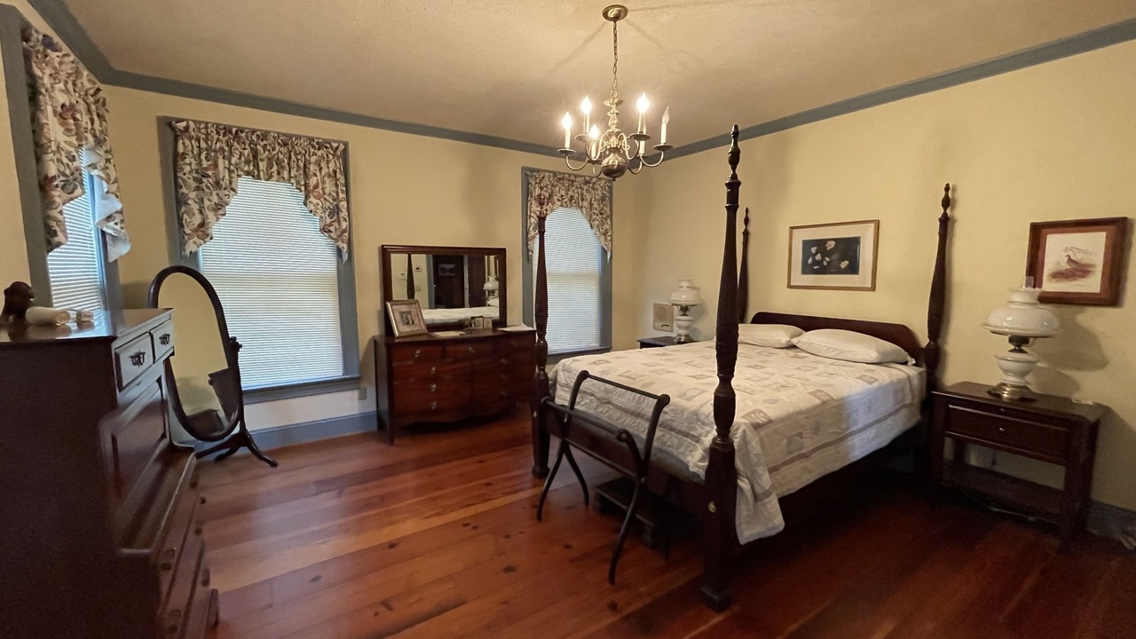Photo of Bedroom in Lexington