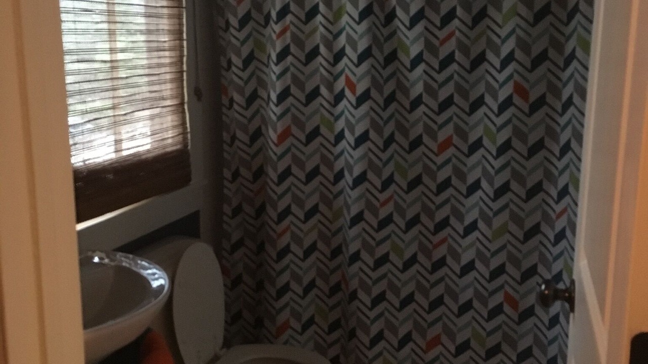Photo of Bathroom in Logan