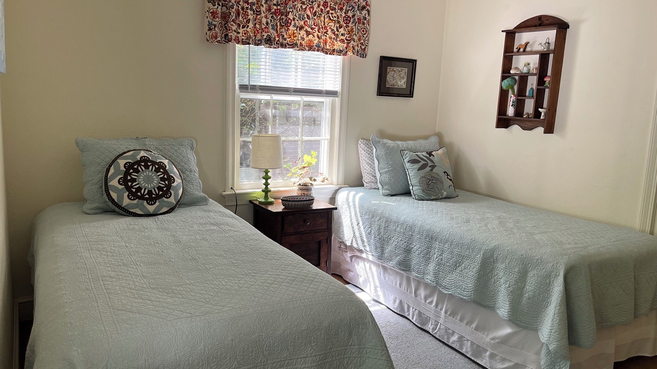 Photo of Bedroom in Fry's Spring