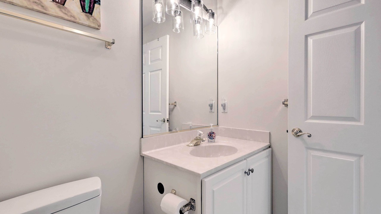 Photo of Bathroom in Heron Harbour Isle