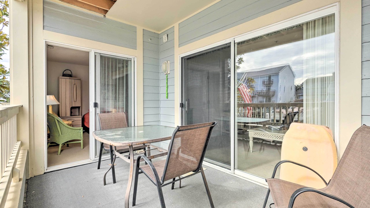 Photo of Patio Balcony in Heron Harbour Isle