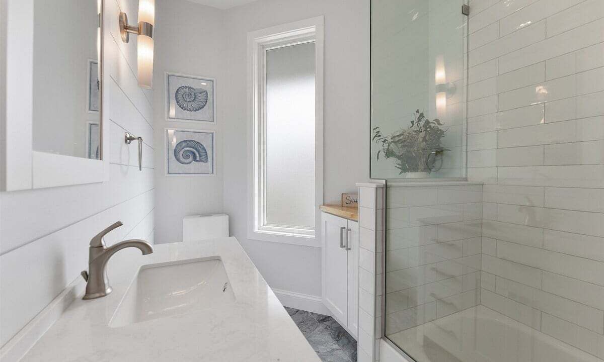 Photo of Bathroom in Diamond Beach