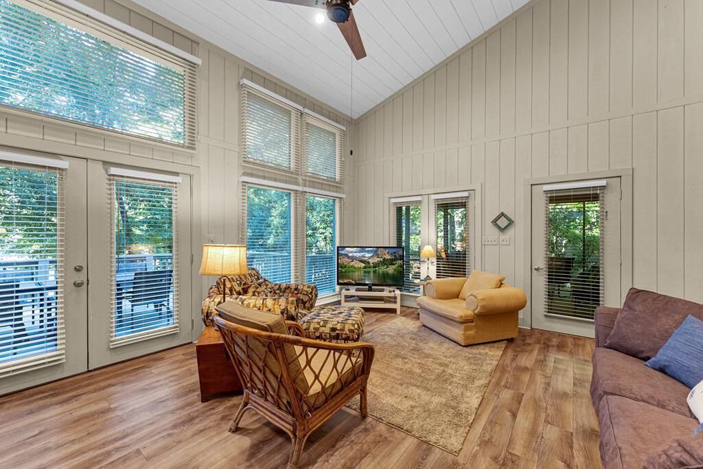 Photo of Livingroom in Pasture Gate