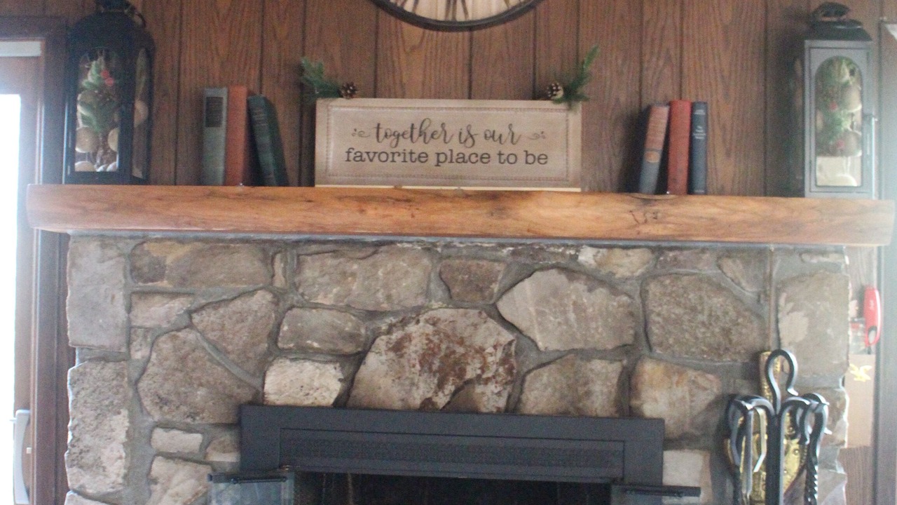 Photo of Livingroom in Charter Hills