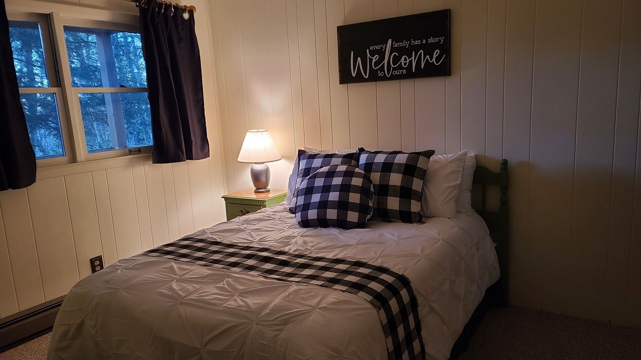 Photo of Bedroom in Charter Hills