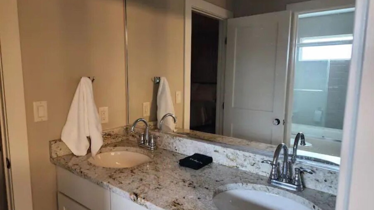 Photo of Bathroom in Grimes