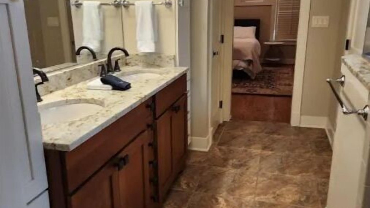 Photo of Bathroom in Grimes