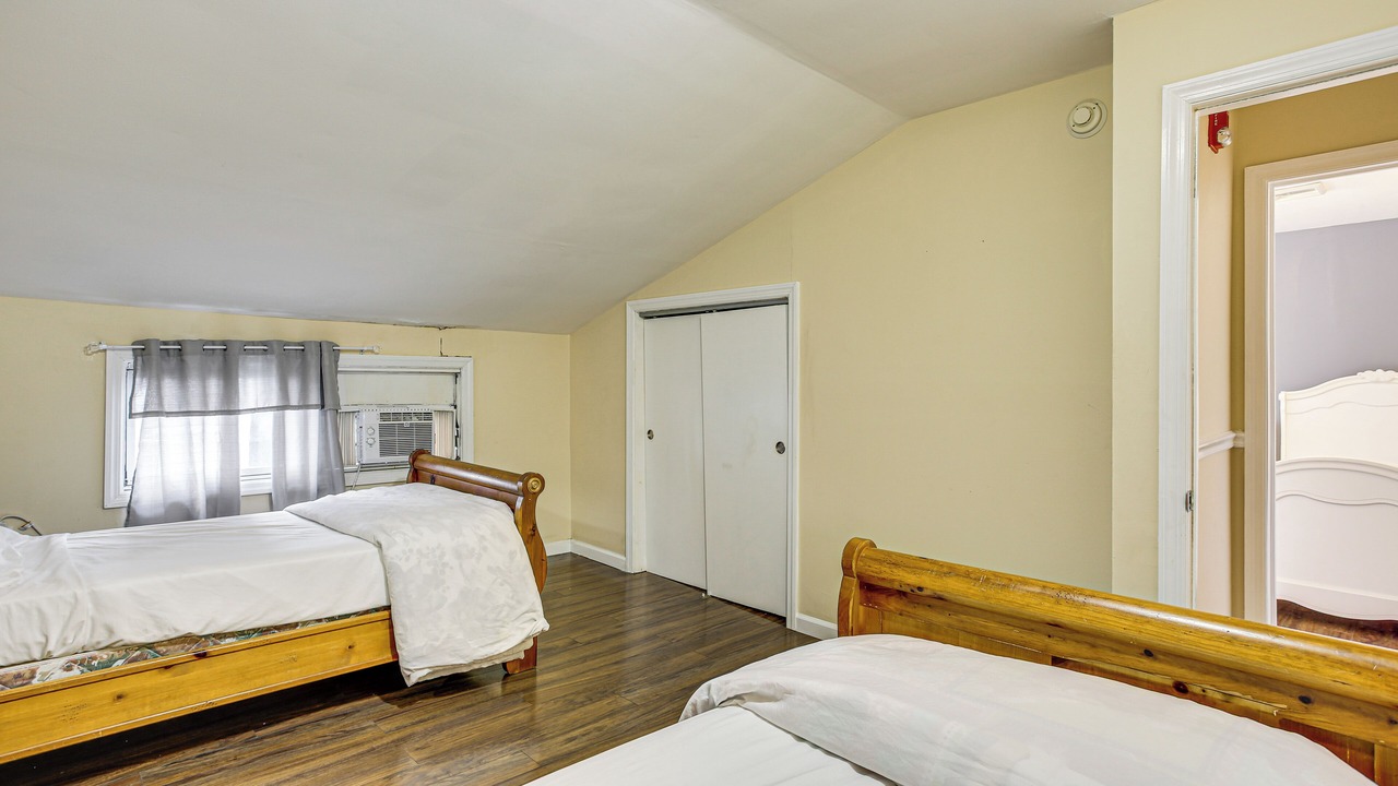 Photo of Bedroom in Sea Isle City