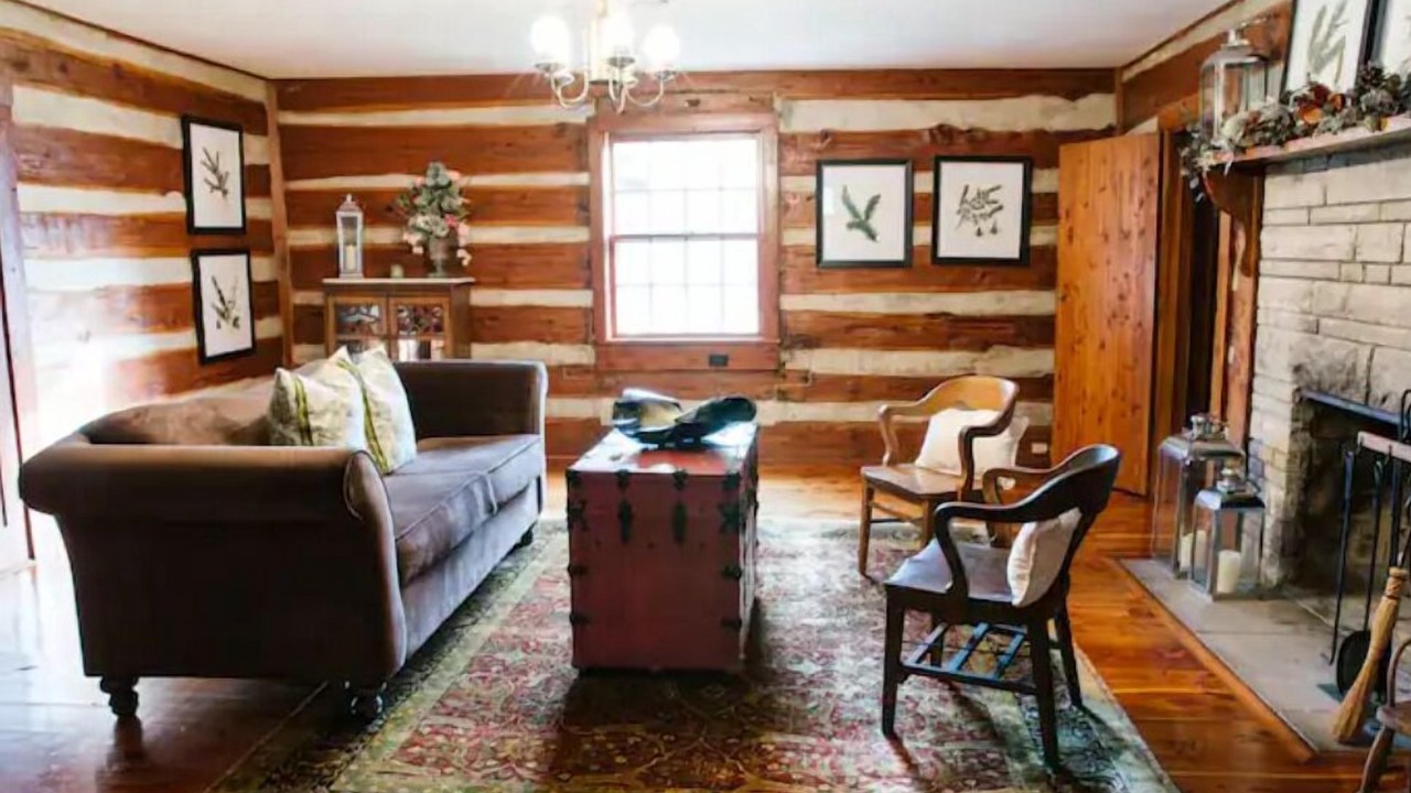 Photo of Livingroom in Eagleville