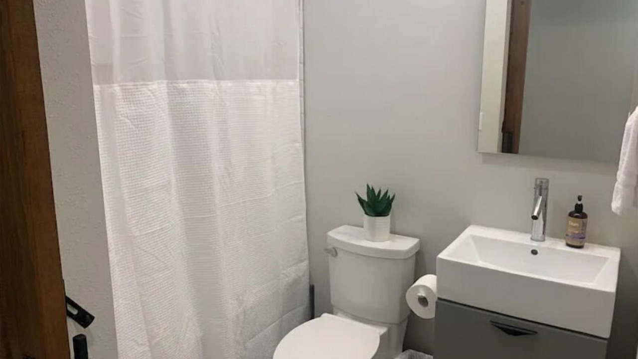 Photo of Bathroom in Le Mars