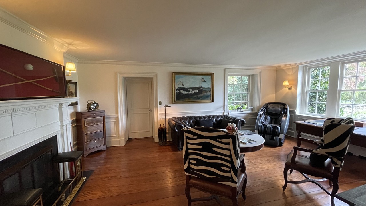 Photo of Livingroom in Middleburg