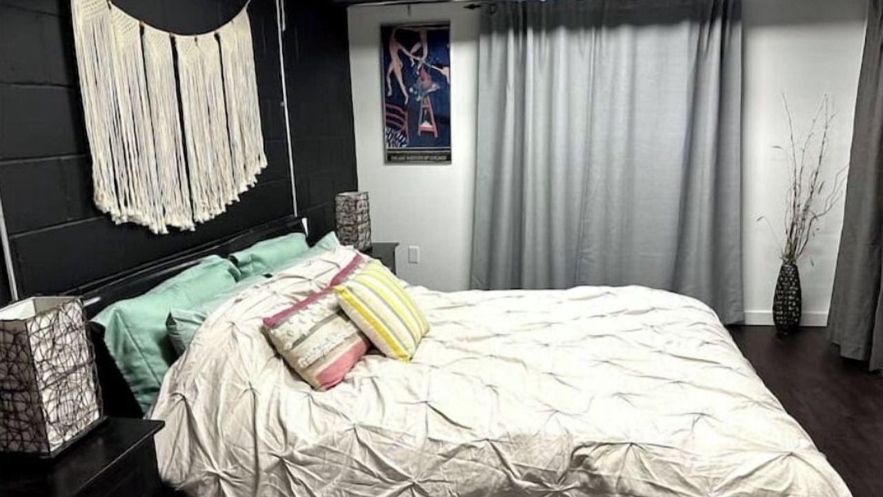 Photo of Bedroom in Des Moines