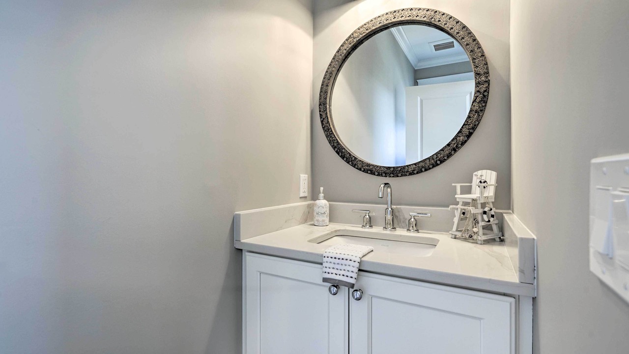 Photo of Bathroom in Long Branch