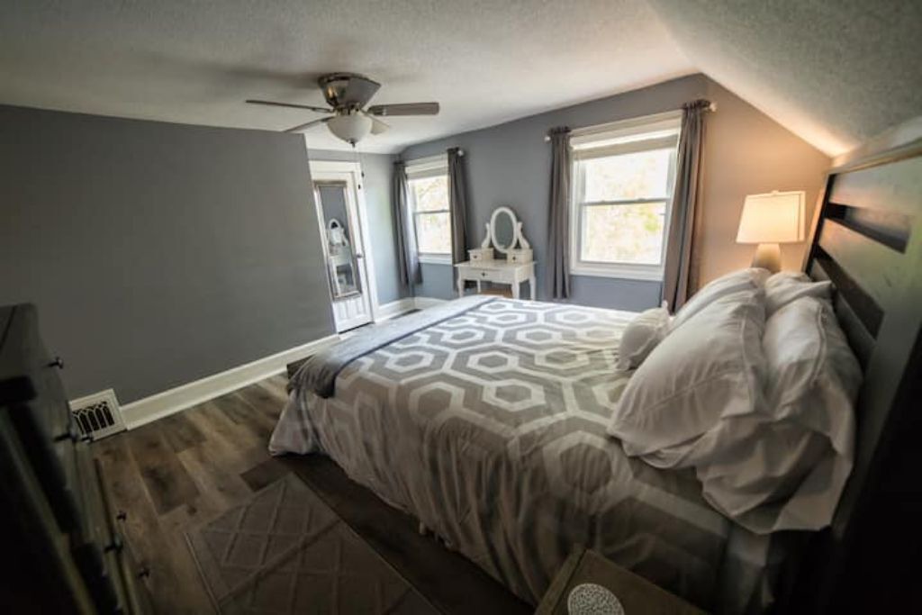 Photo of Bedroom in Clear Lake