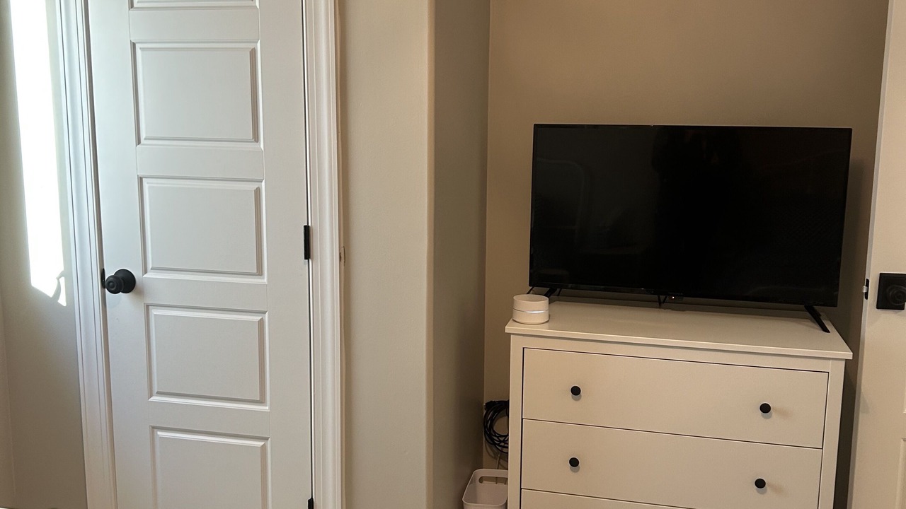 Photo of Bedroom in Gardens
