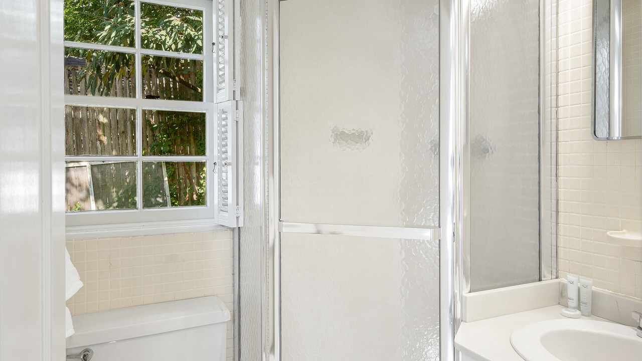Photo of Bathroom in Barracks Rugby