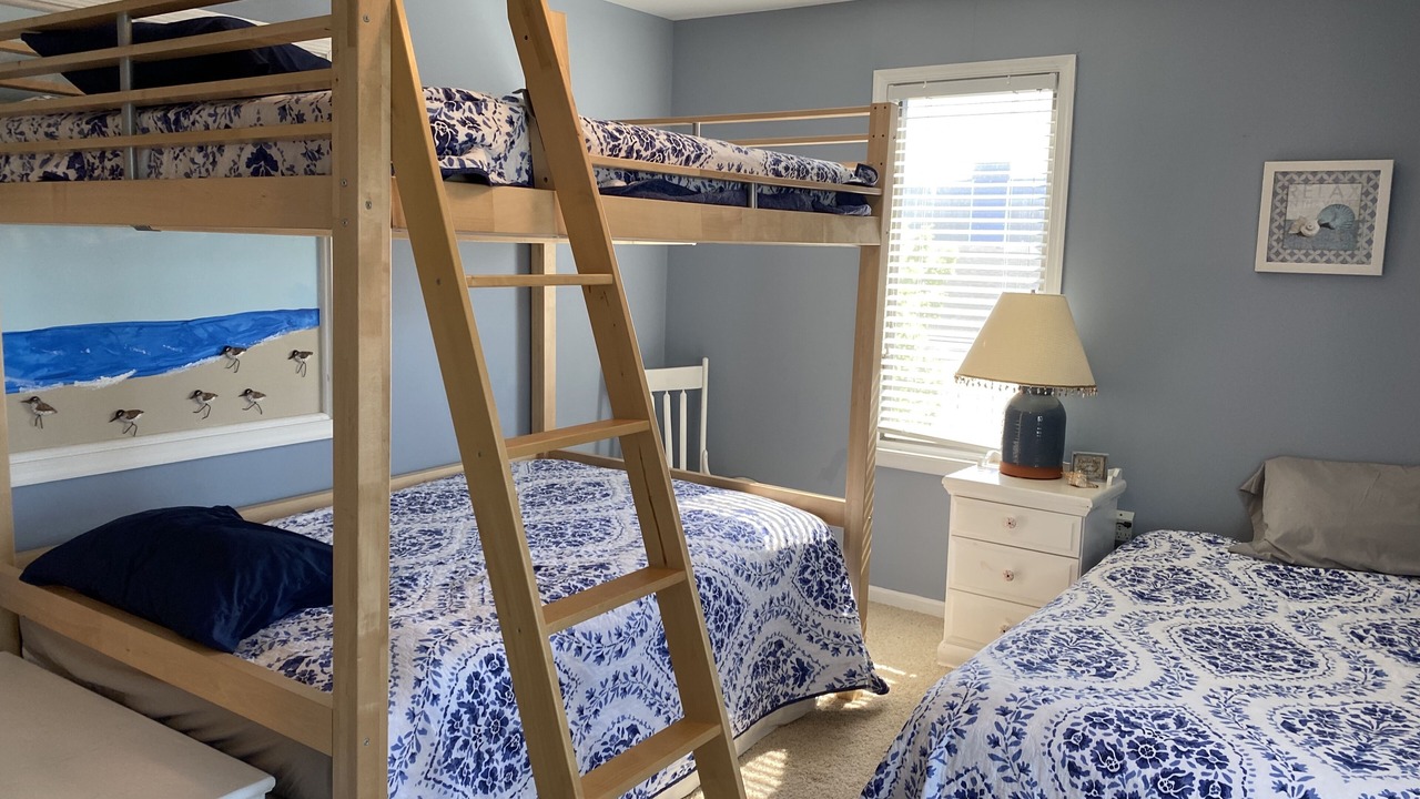 Photo of Bedroom in Caine Woods