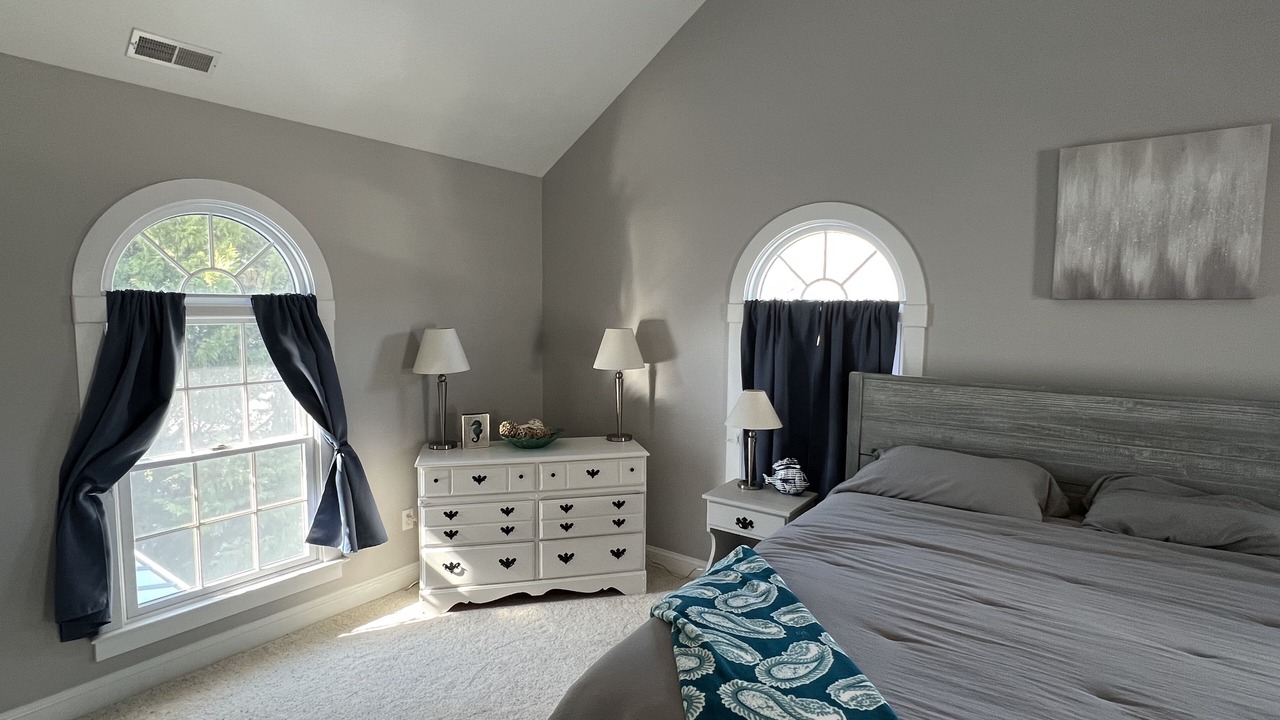 Photo of Bedroom in Caine Woods