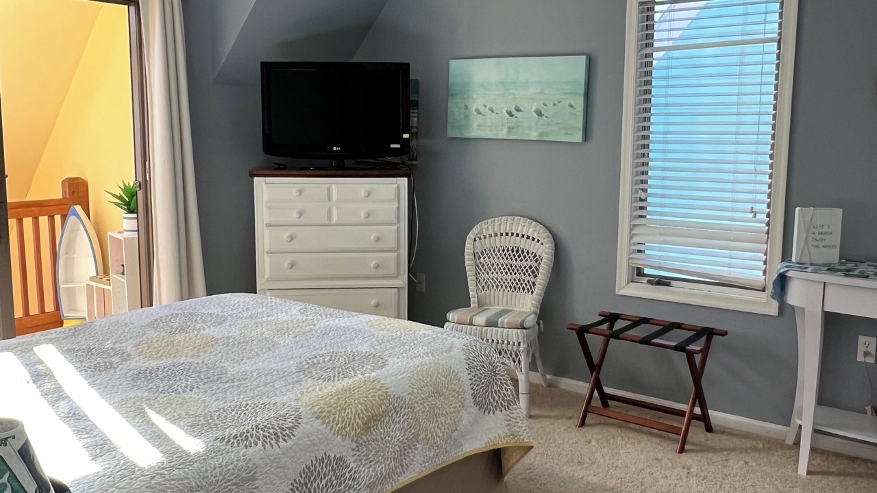 Photo of Bedroom in Caine Woods