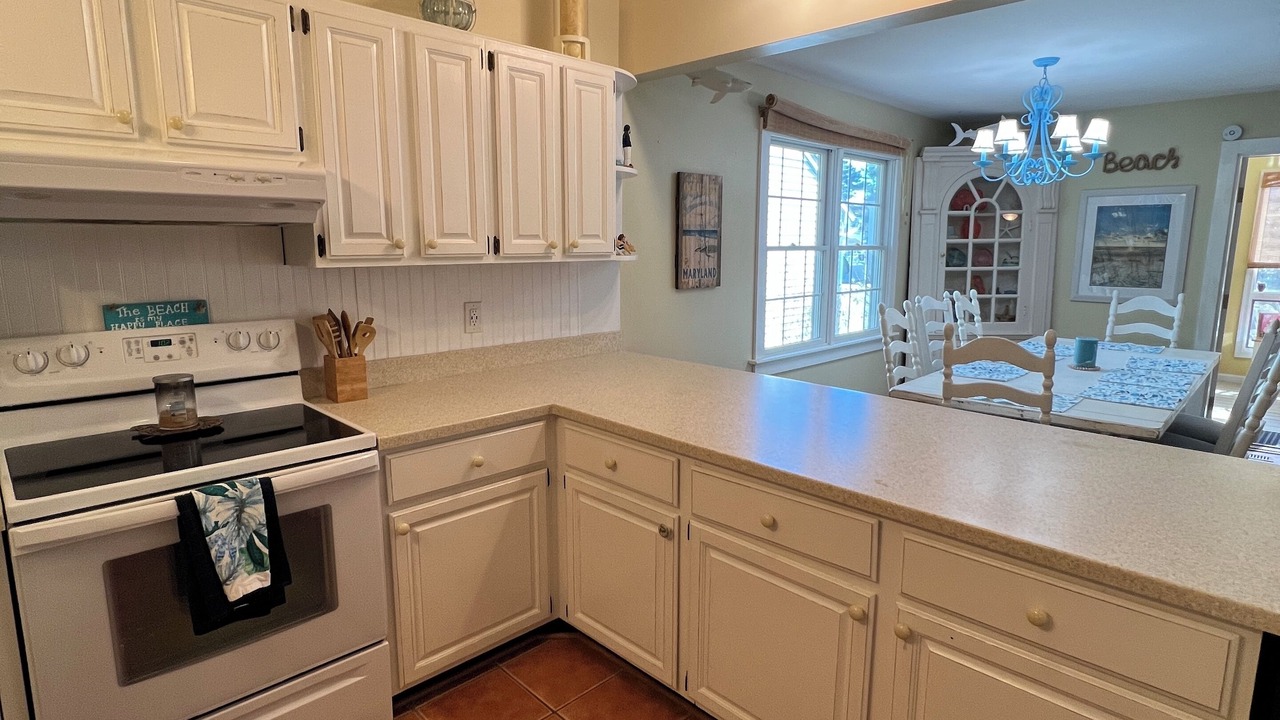 Photo of Kitchen in Caine Woods