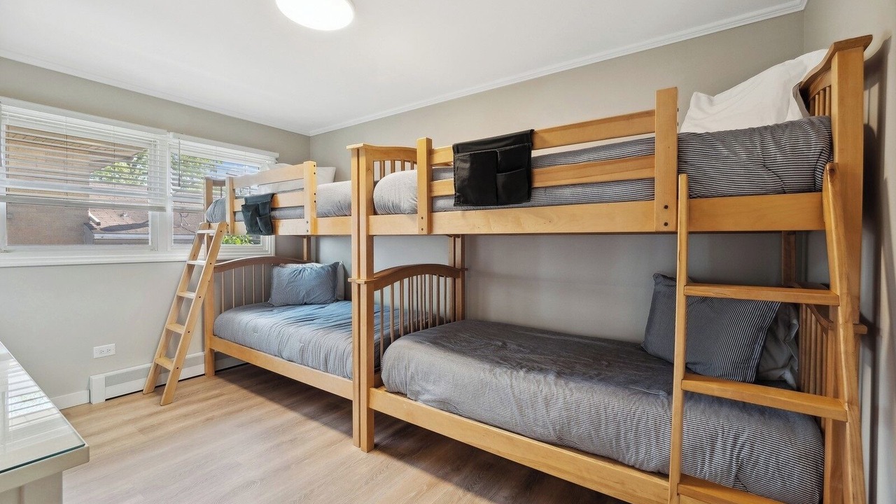 Photo of Bedroom in Round Lake