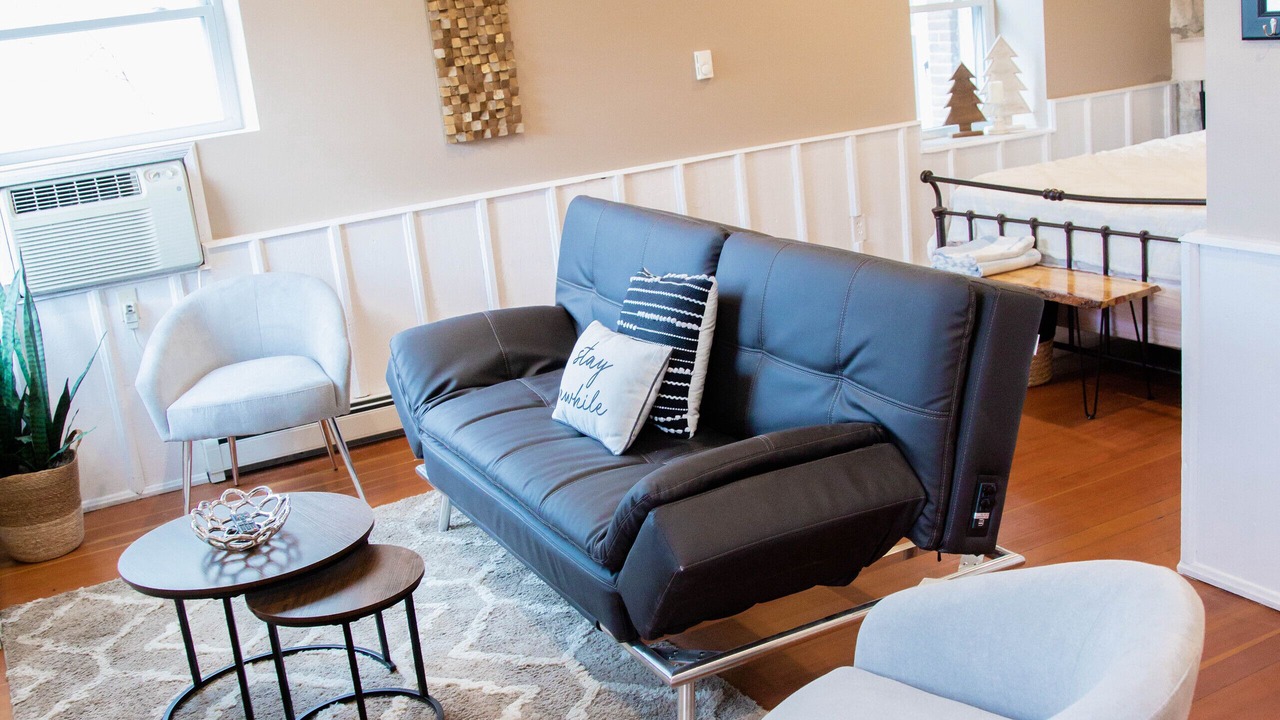 Photo of Livingroom in Elkader