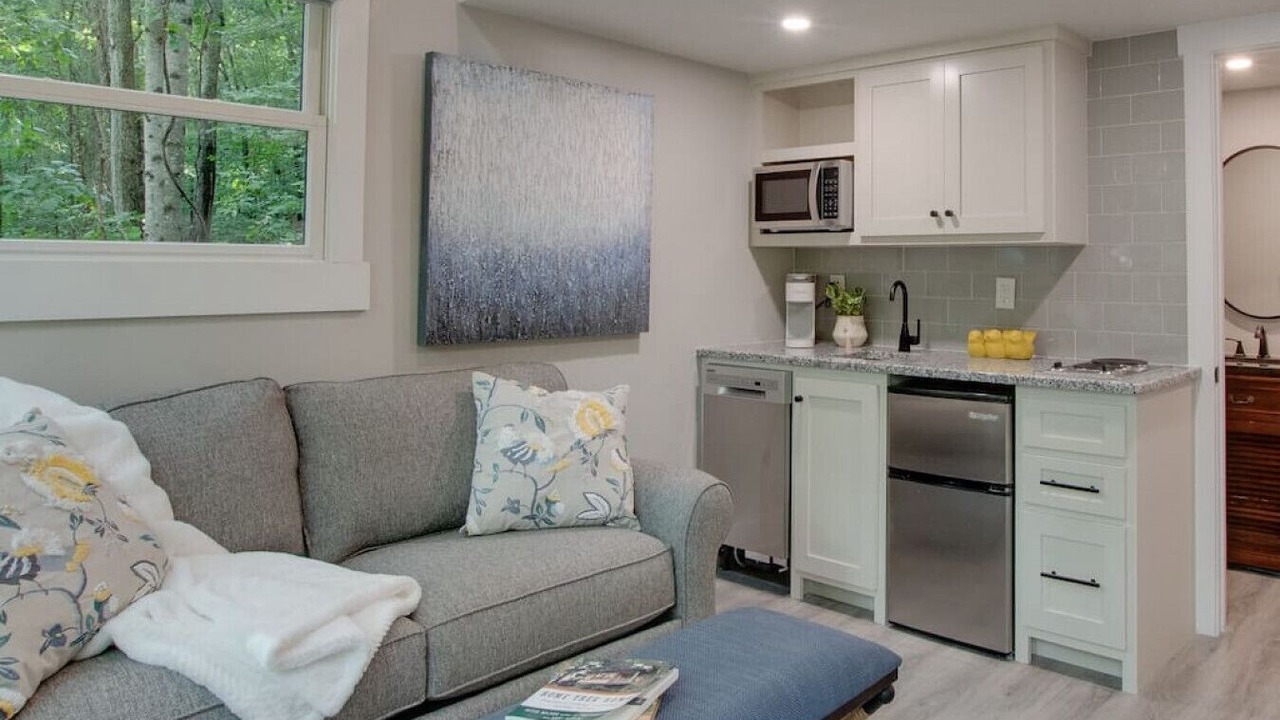Photo of Bedroom in Groveoak