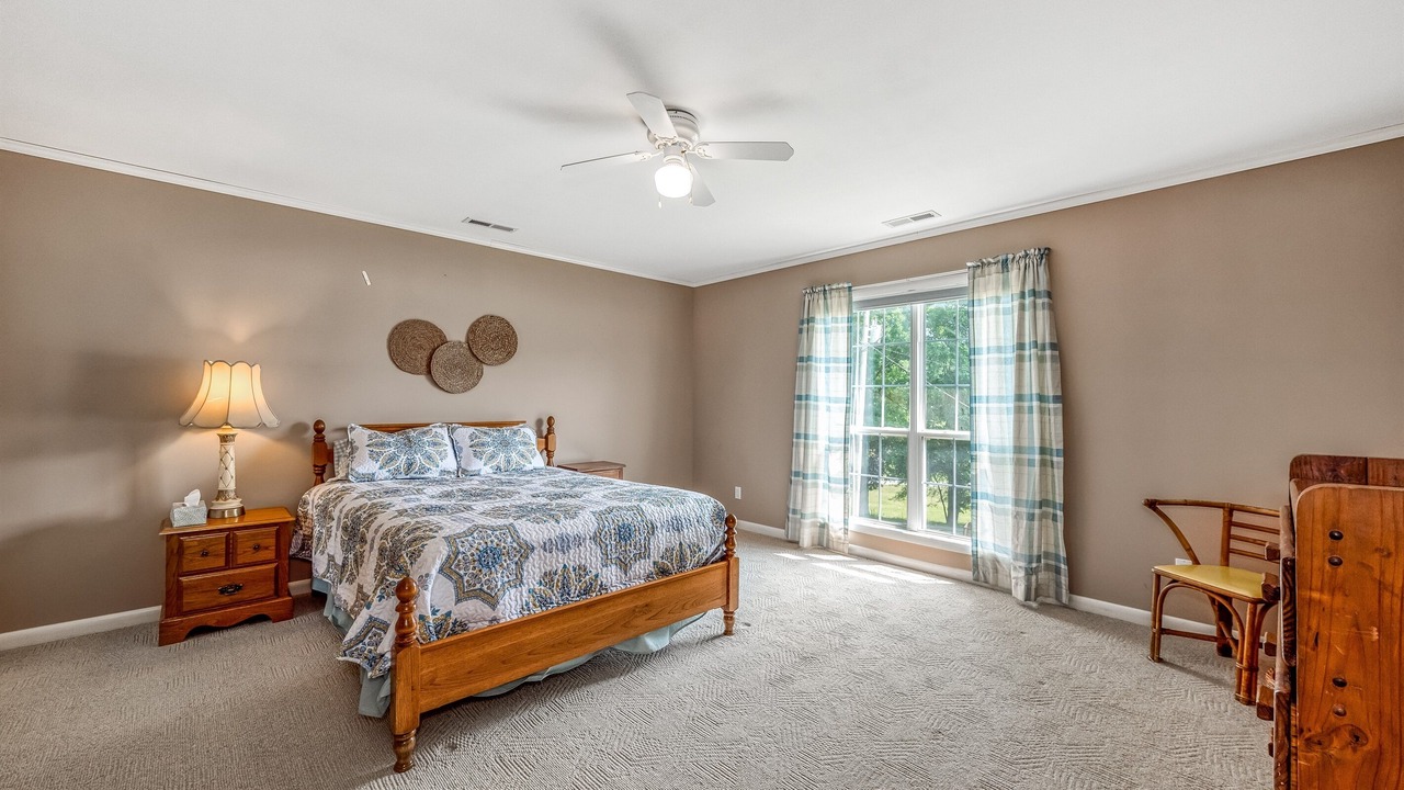 Photo of Bedroom in Cedar Bluff