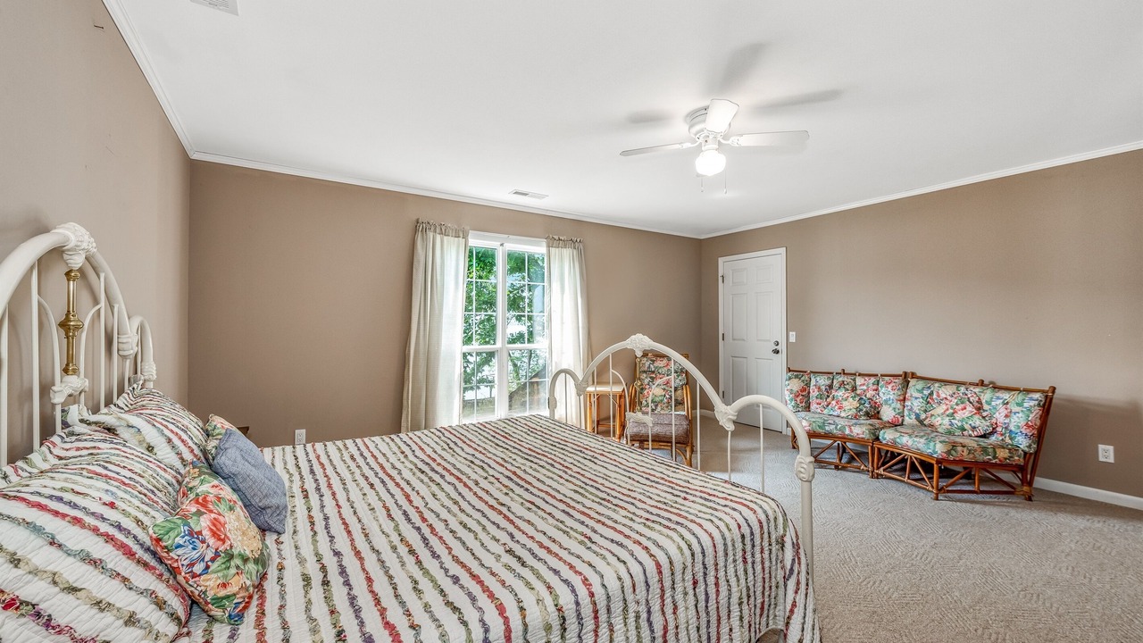 Photo of Bedroom in Cedar Bluff