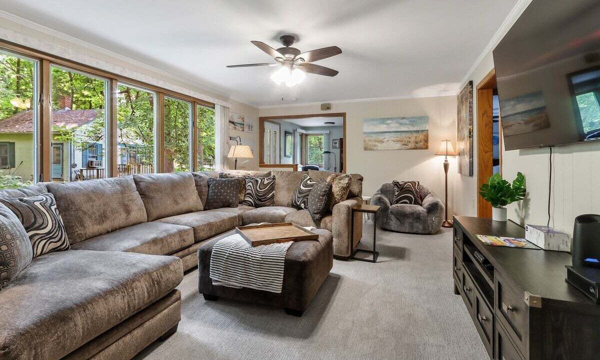 Photo of Bedroom in Twin Lakes