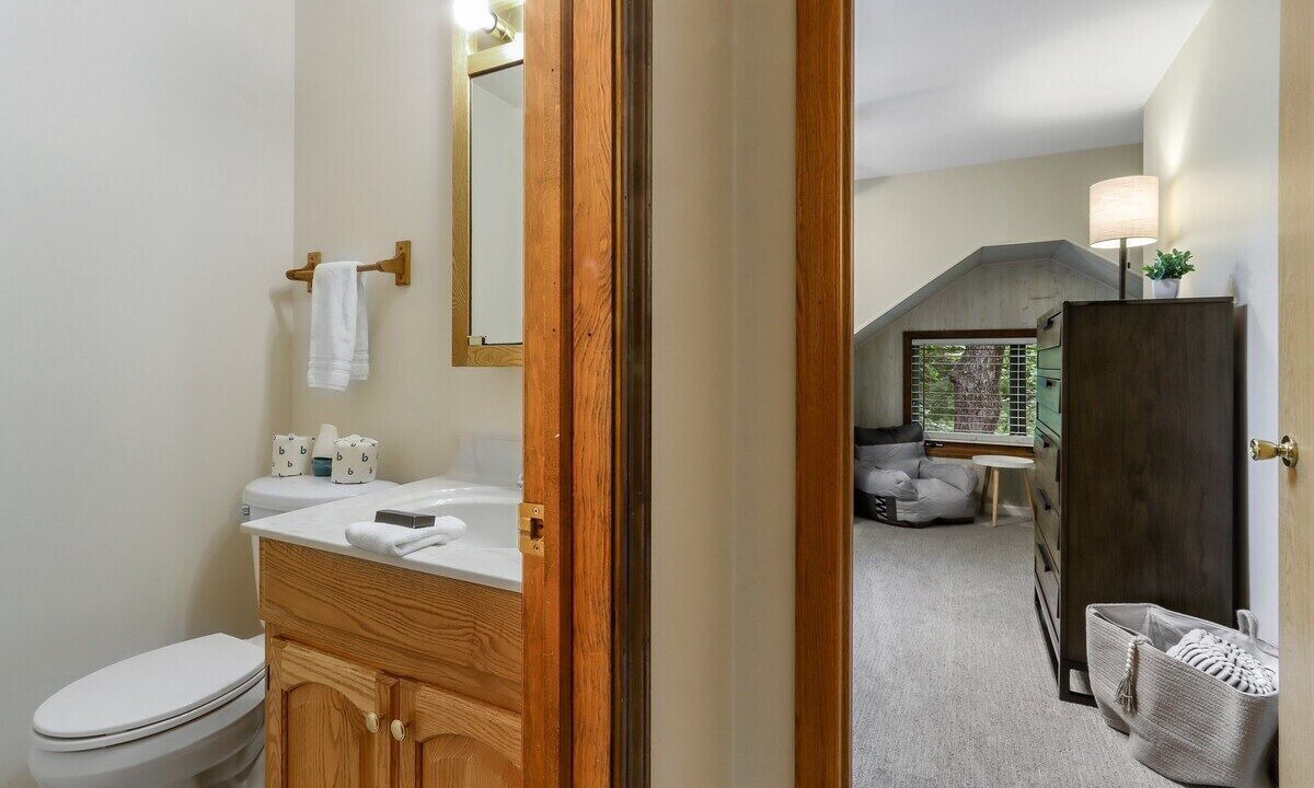 Photo of Bathroom in Twin Lakes