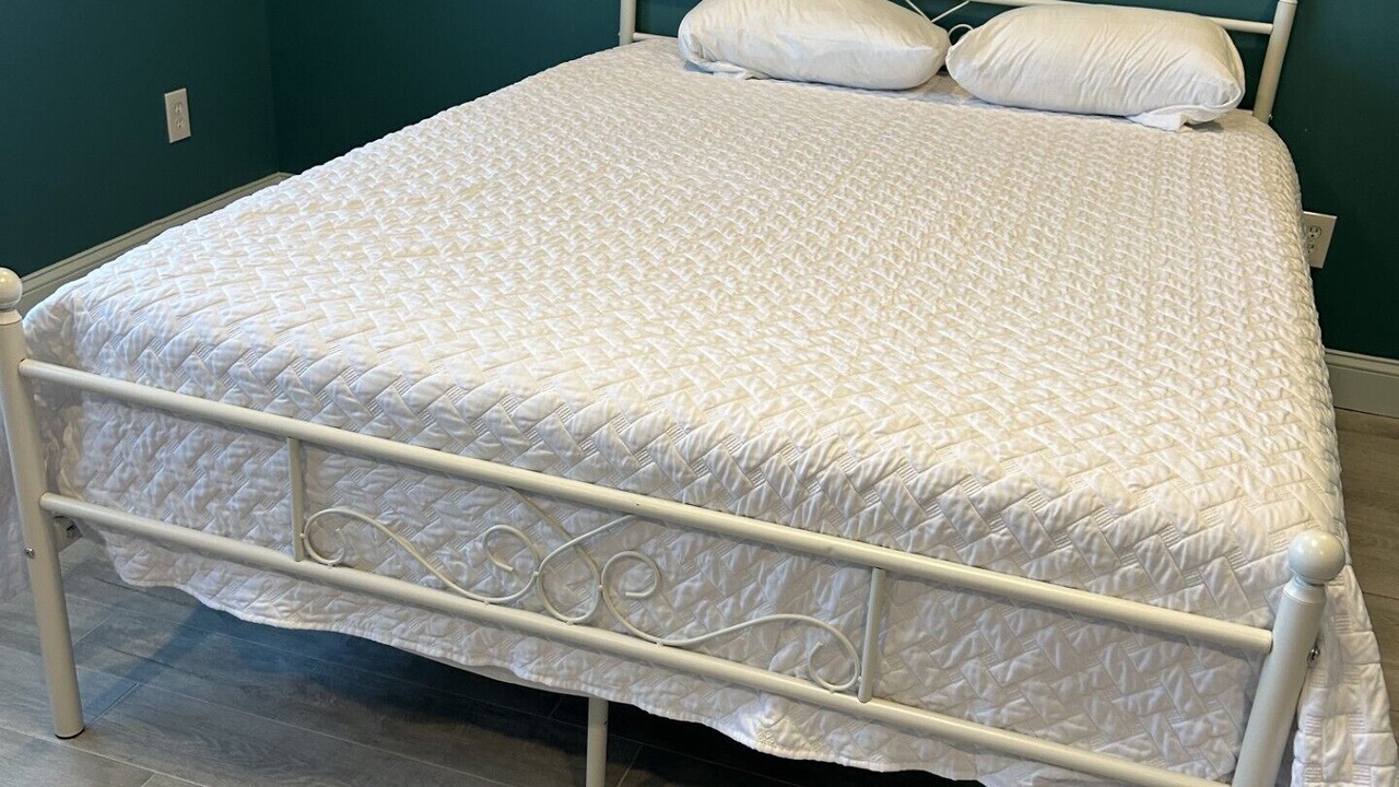 Photo of Bedroom in Seaside Heights