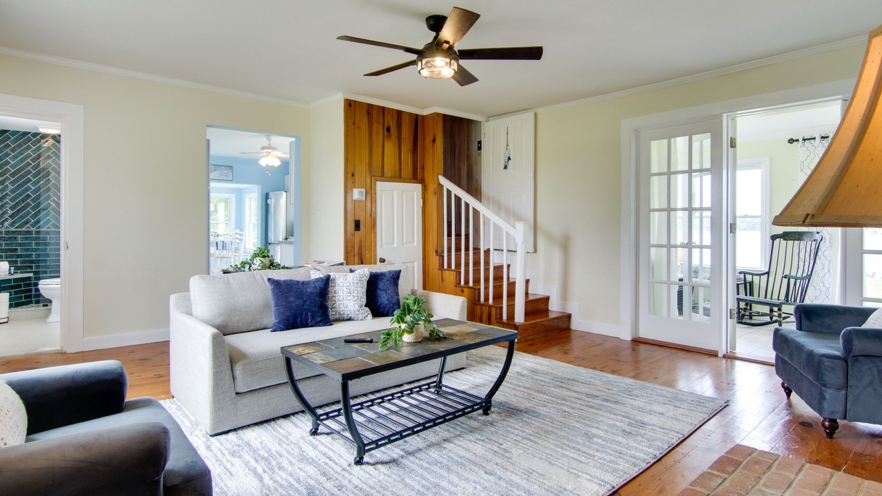 Photo of Livingroom in Madison