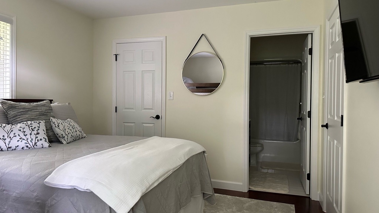 Photo of Bedroom in Seven Devils