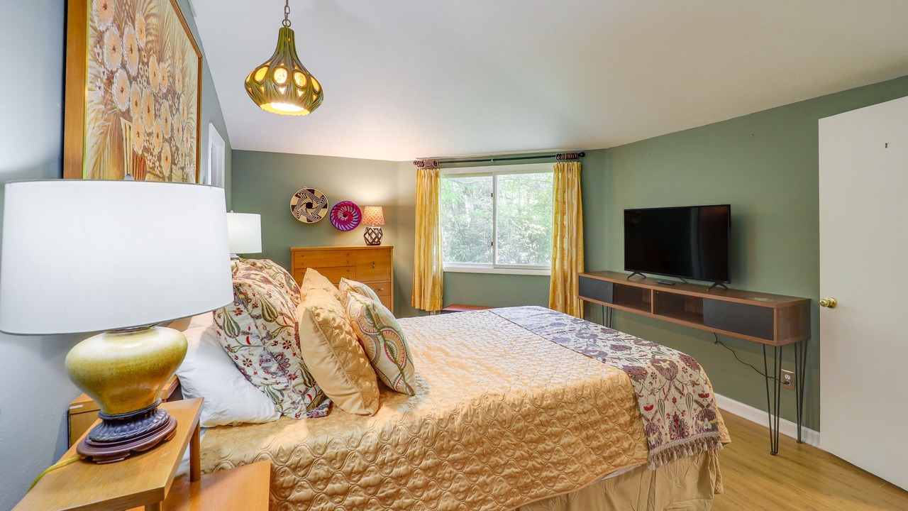 Photo of Bedroom in Mill Ridge