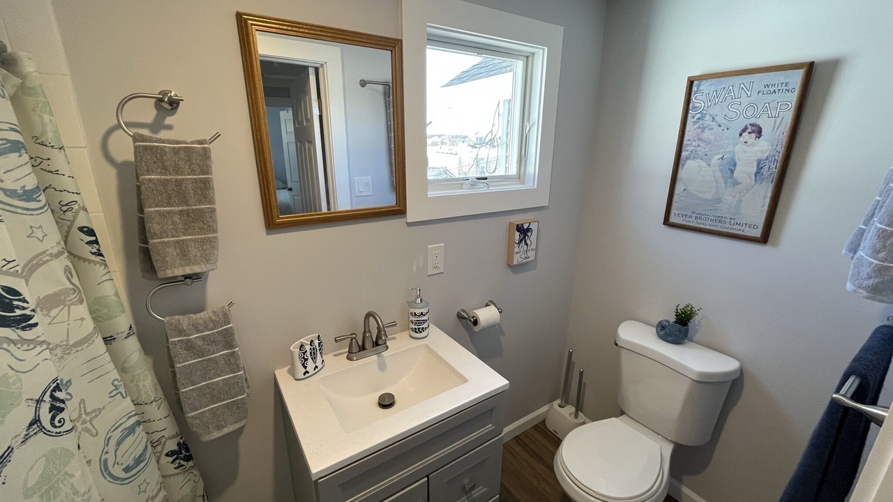 Photo of Bathroom in North End