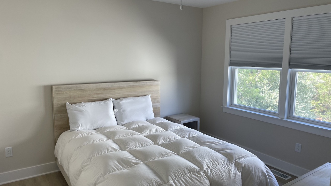 Photo of Bedroom in Loveladies