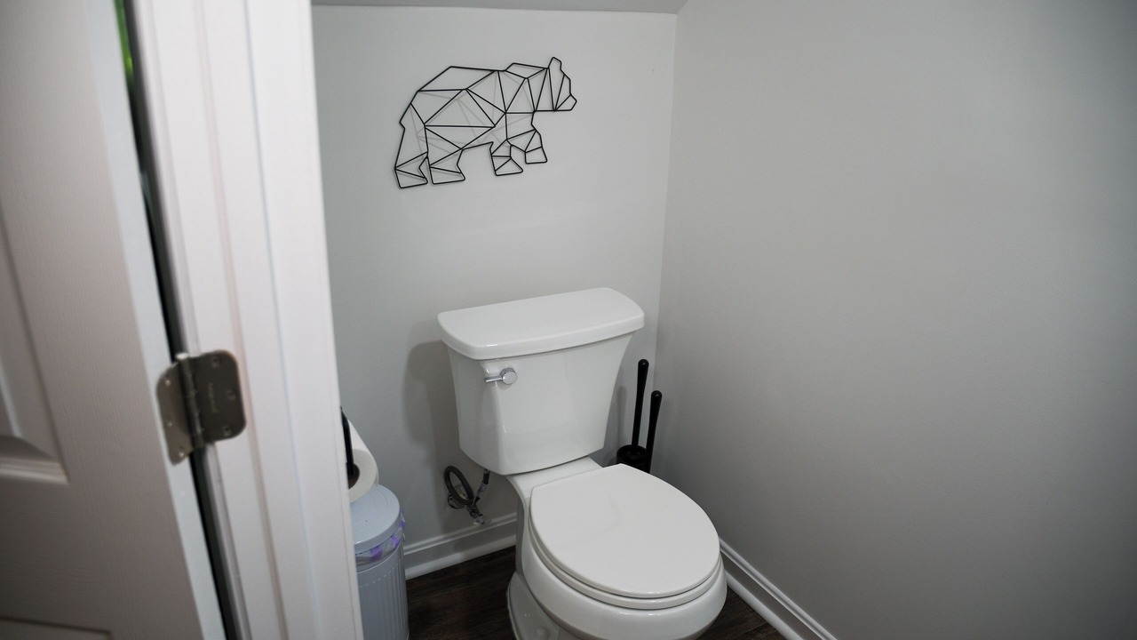 Photo of Bathroom in Round Hill