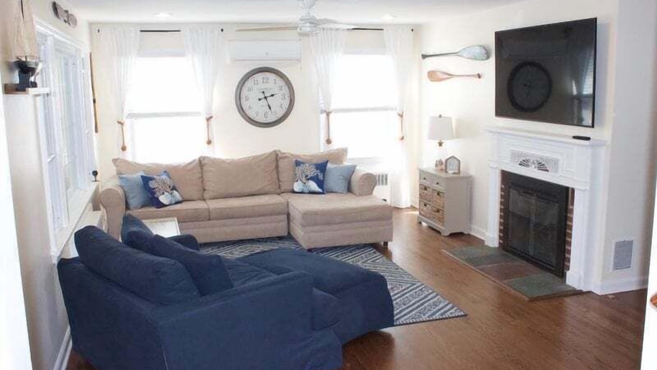 Photo of Livingroom in Point Pleasant Beach
